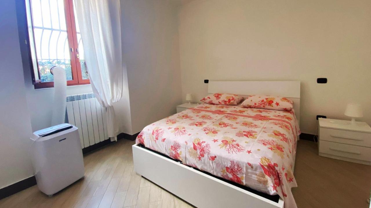 La Soffitta Vicino Al Mare Apartment Castellammare di Stabia Bagian luar foto